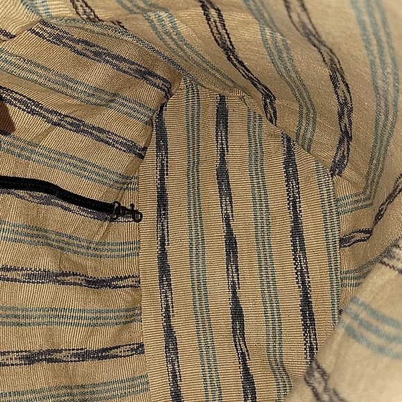 Nena & Co. Floral Tapestry Leather Tote Bag - Picture 10 of 13